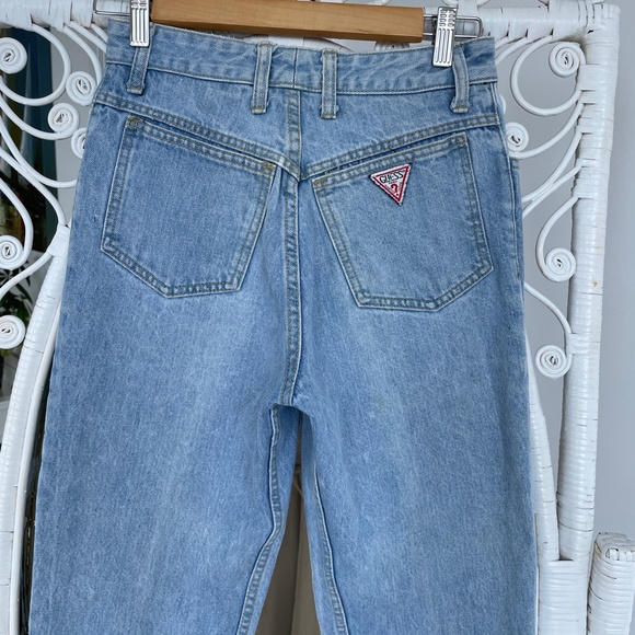 VTG Guess high waist mom jeans - Picture 8 of 11